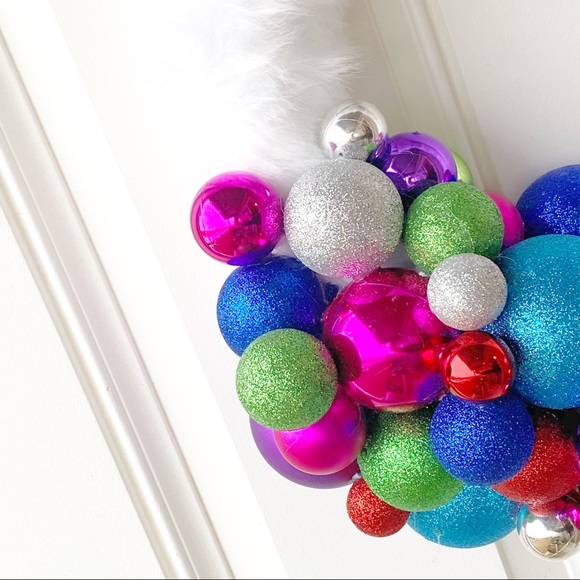 Faux Fur Handmade Ornament Wreath Colorful Bright - Picture 3 of 4
